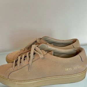 Women’s common projects size 37